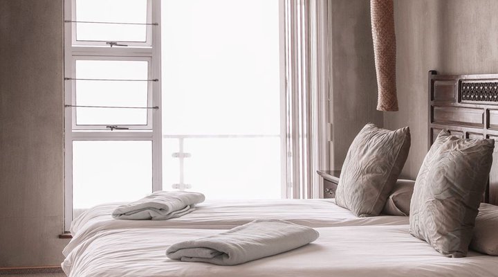 Blue Pearl - situated right on the beach