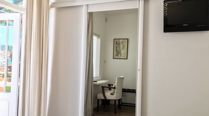 Avatara Guest House