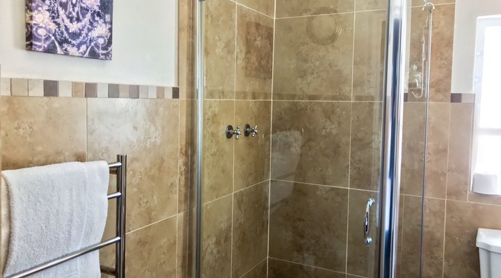 Avatara Guest House
