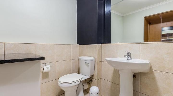 The Square- Safe Apartment With Parking