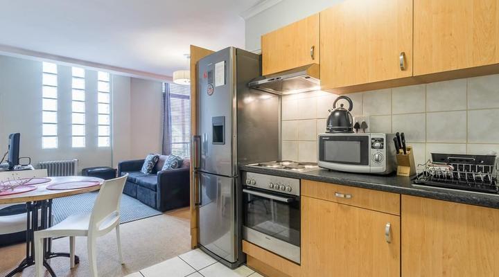 The Square- Safe Apartment With Parking