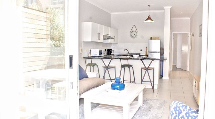 Surfers Studio Muizenberg Beach