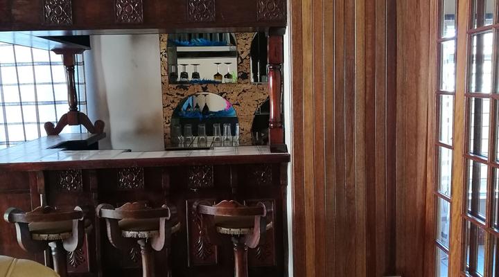 Naisar Apartments & Holiday Home Accommodation