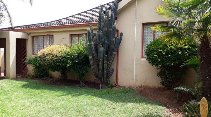 Naisar Apartments & Holiday Home Accommodation