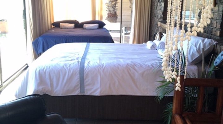 Sue's BnB in Bothasig