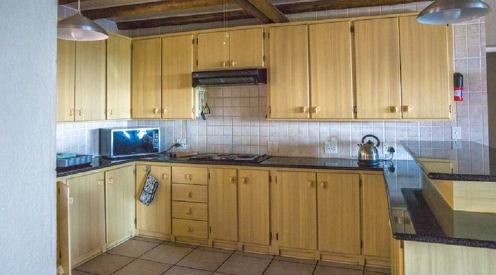 Mabalingwe Kombisa Lodge