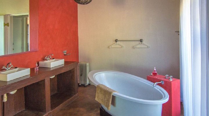 Mabalingwe Kombisa Lodge