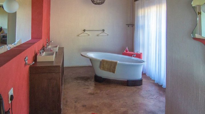 Mabalingwe Kombisa Lodge