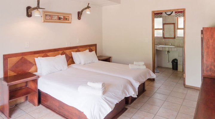  Mabalingwe Elephant Lodge 6 Sleeper