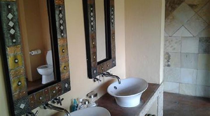 Mabalingwe Ngululu Lodge