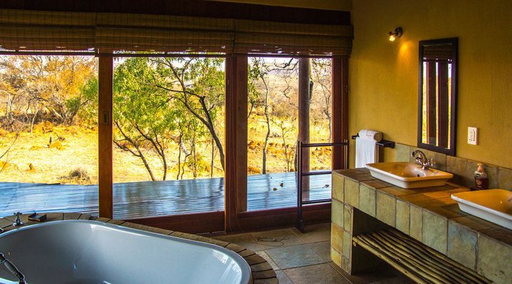 Mabalingwe Kwanyati Lodge