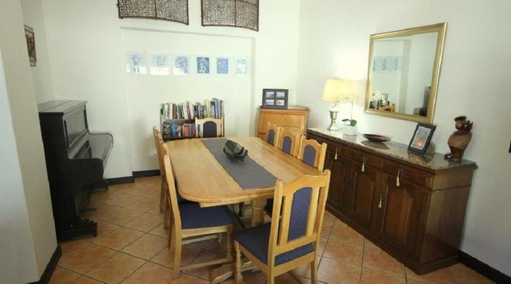 Wilde Cottage on Elder