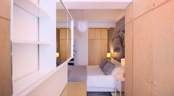 Lions Head Apartment
