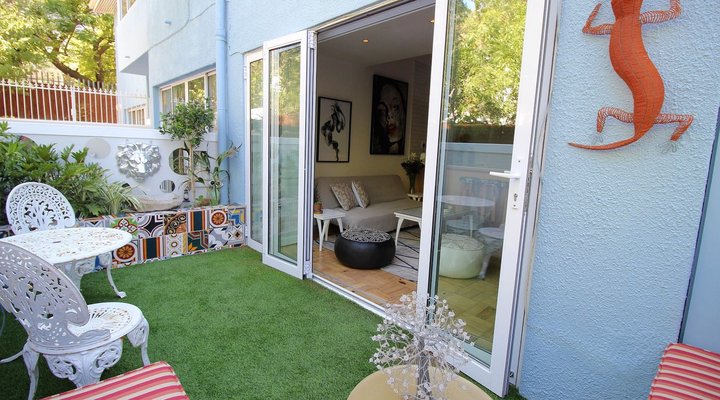 Lions Head Apartment