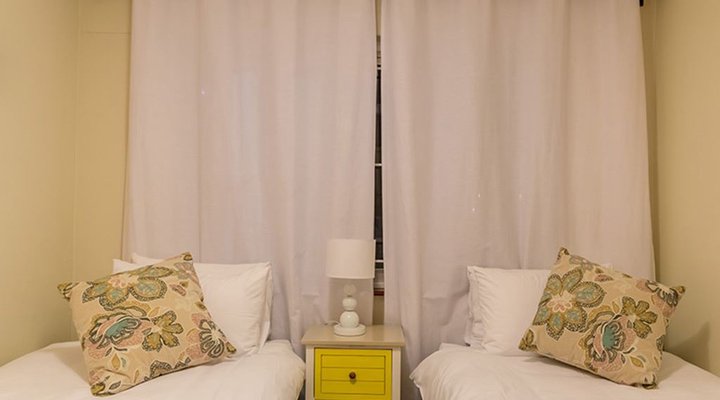 Zeezicht Beachfront Apartment