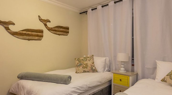 Zeezicht Beachfront Apartment