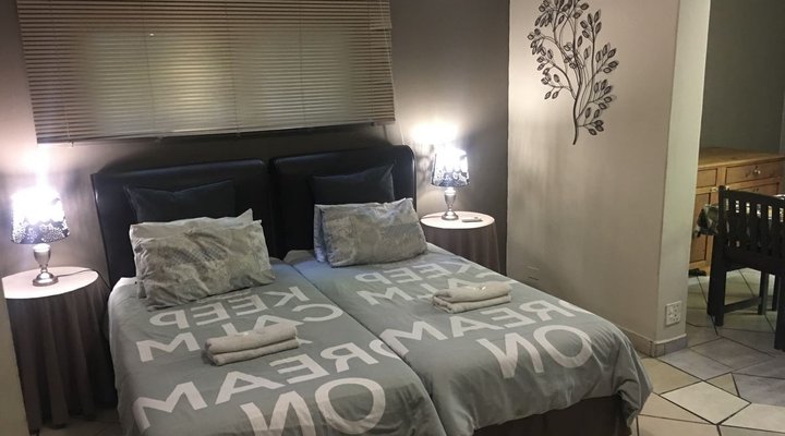 Royal Pelican Self Catering
