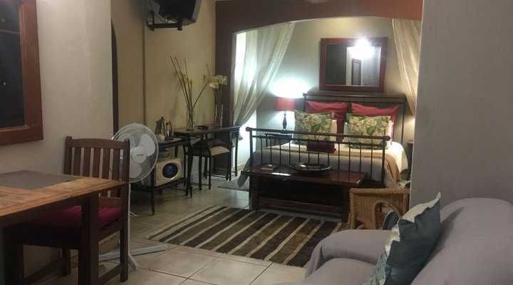Royal Pelican Self Catering