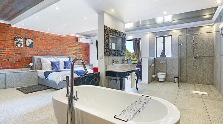 Purple Rayn Boutique Guest House