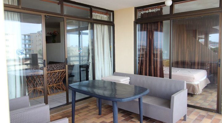Golden Sands 4