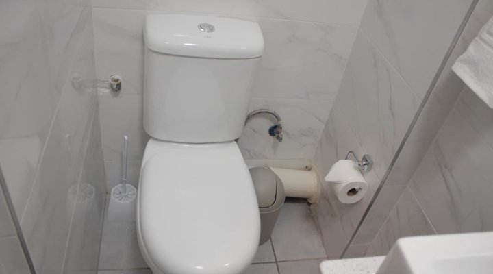 Unit 123 Oceanic Hotel