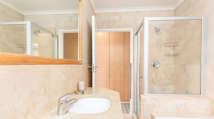 Selbourne Place 205 