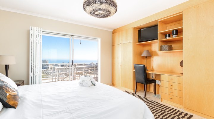 Selbourne Place 205 