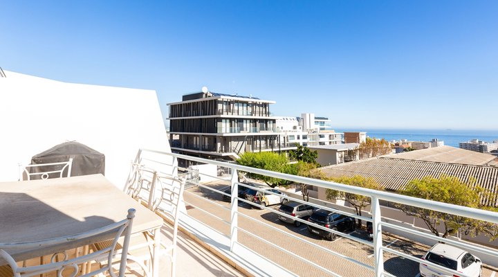Selbourne Place 205 