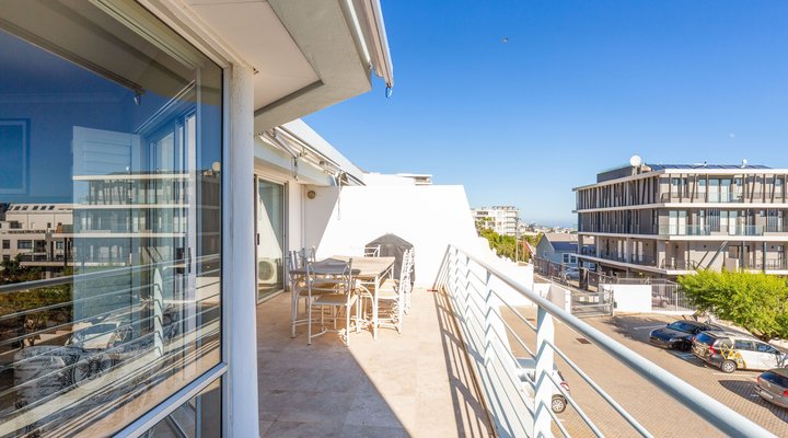 Selbourne Place 205 