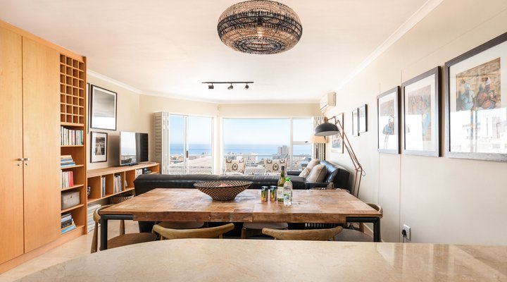 Selbourne Place 205 