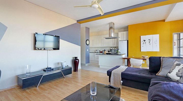 Perfect Position With Stunning Harbour, City Views
