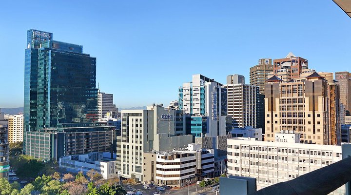 Perfect Position With Stunning Harbour, City Views