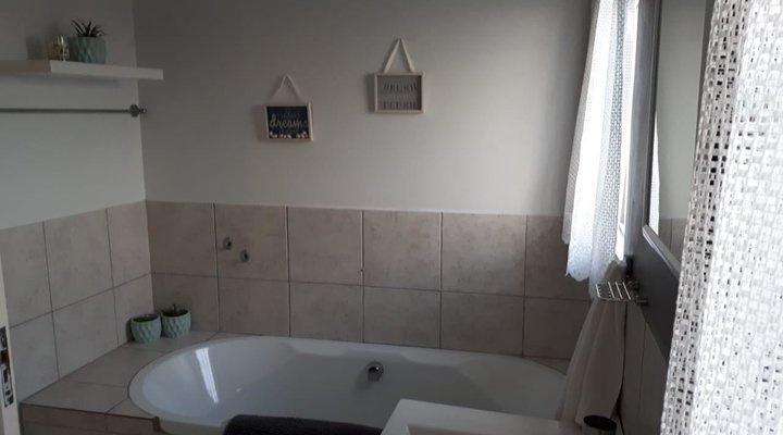 Gorgeous Self Catering Cottage Umhlanga