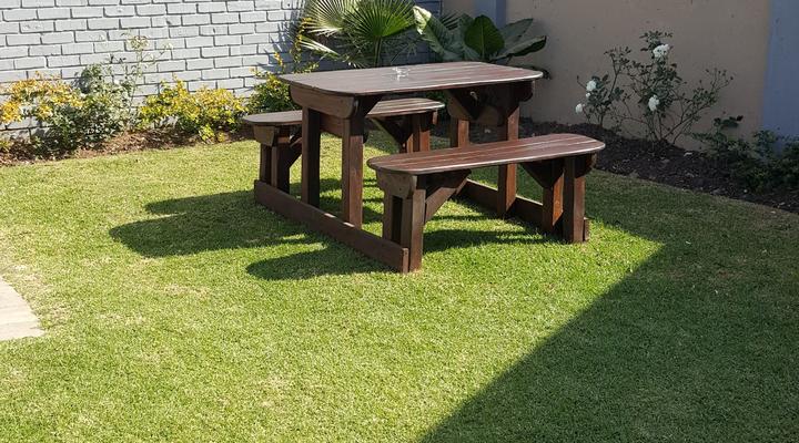 Carnival View Guest House 