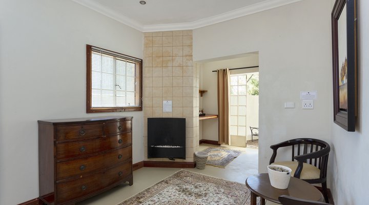 Teak Guest Rooms 