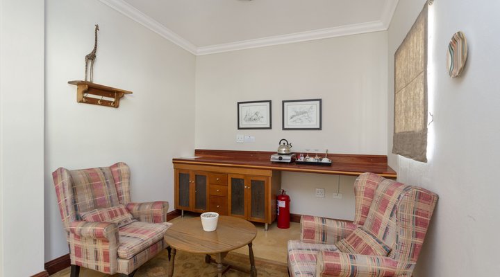 Teak Guest Rooms 