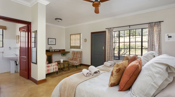 Teak Guest Rooms 