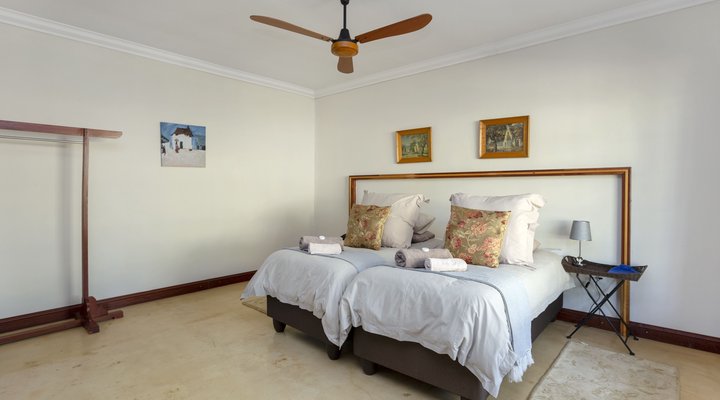 Teak Guest Rooms 