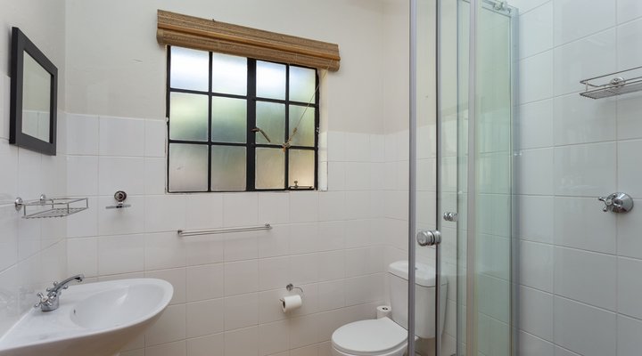 Teak Guest Rooms 