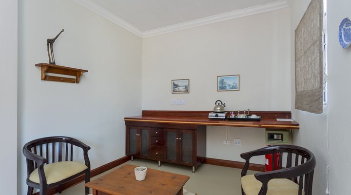 Teak Guest Rooms 