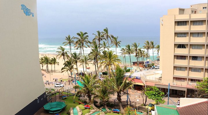 Beach Mansion 9
