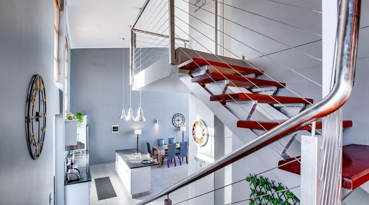 4 Sleeper Stunner @516 Point Bay