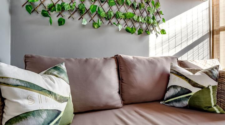 4 Sleeper Stunner @516 Point Bay