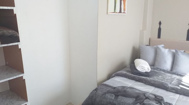 African Elephant's Den