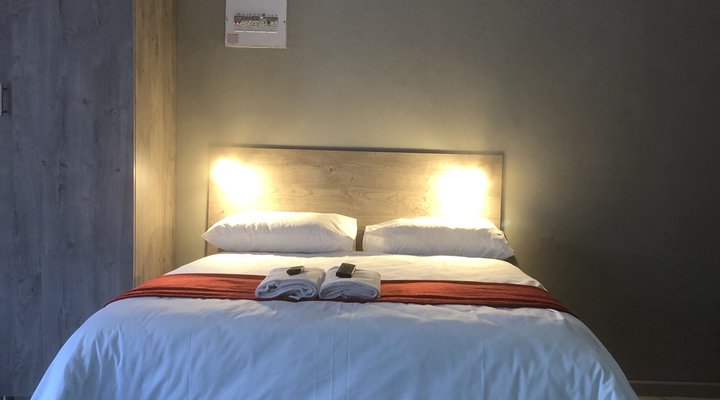 @ 92 Guest Suites