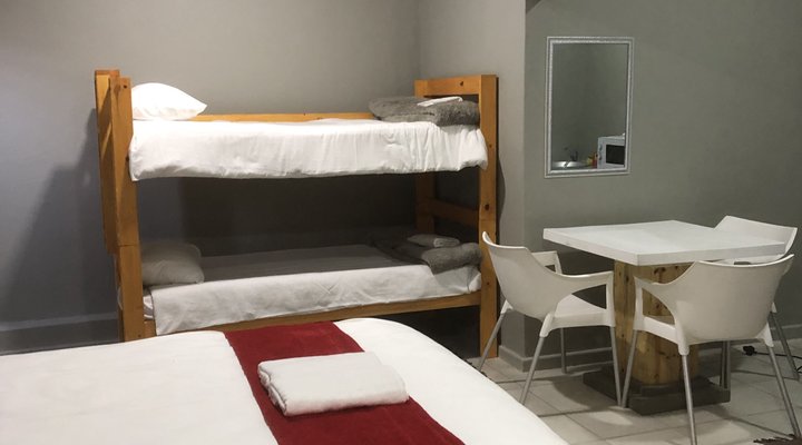 @ 92 Guest Suites