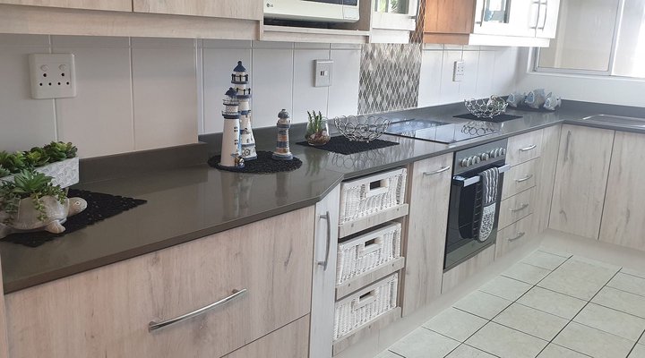 Libra Holiday Penthouse No 7