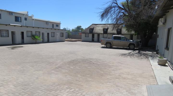 Tahiti Guesthouse & Restaurant