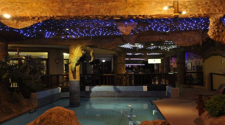 African Home and Restaurant