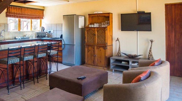 Elephant Lodge 150